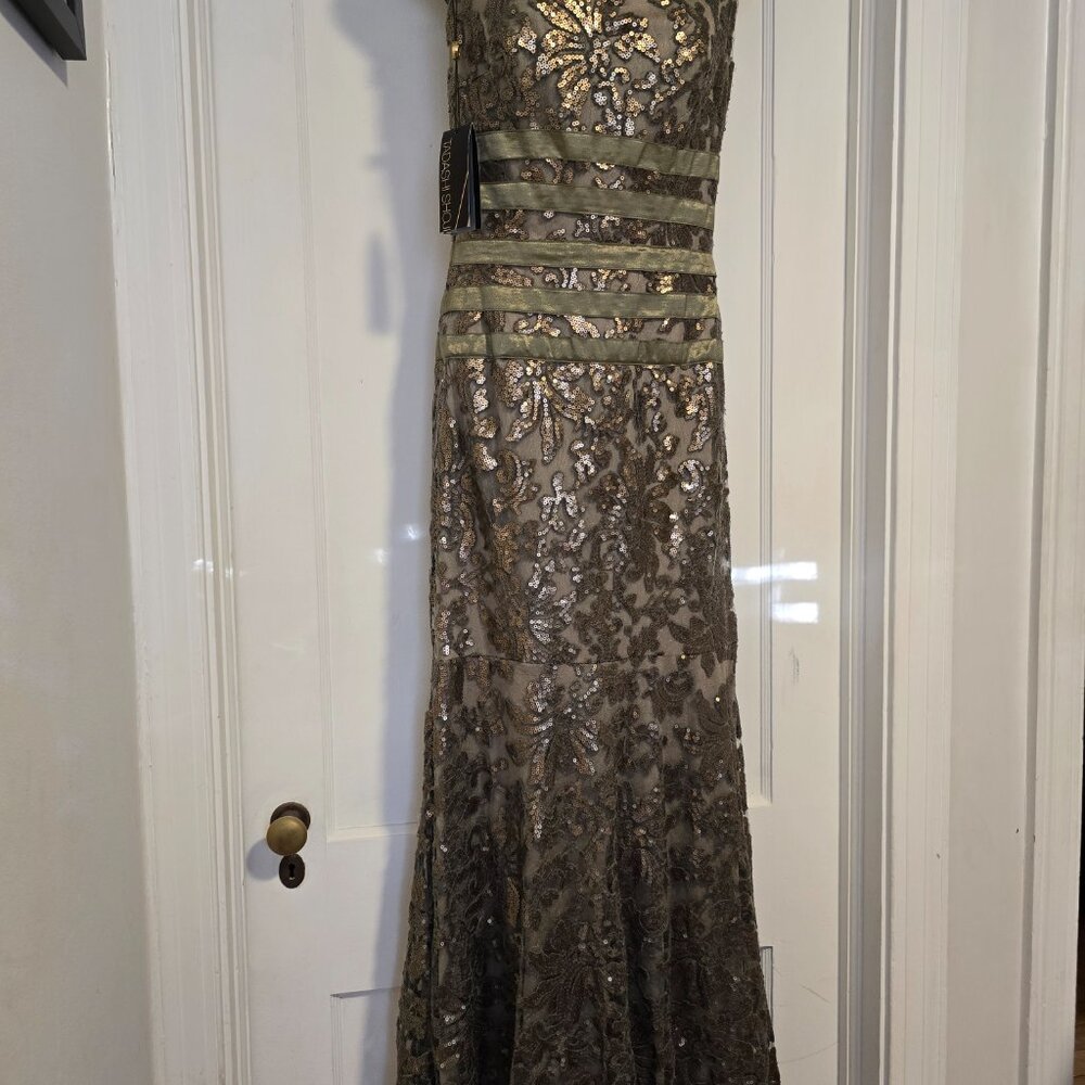 Tadashi Shoji formal gown, size 2 - Picture 3 of 3